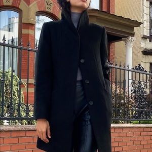 Aritzia Wilfred Cocoon Coat in black